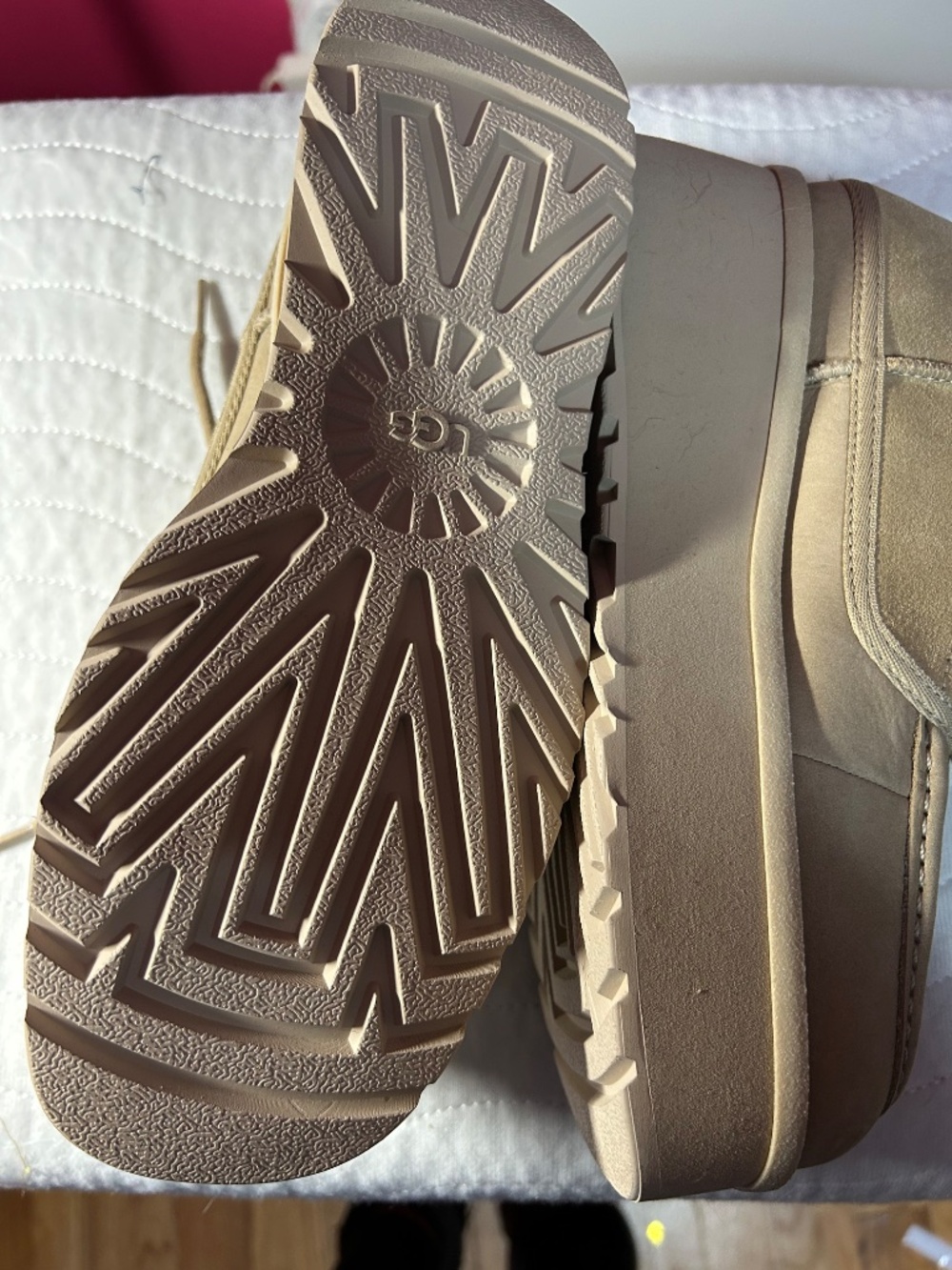 NEW UGG Women's Cityfunc Shoe size 7 beige - Picture 10 of 16